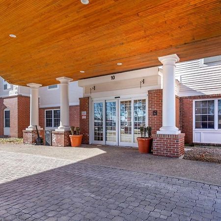 Comfort Inn & Suites Dover-Portsmouth Bagian luar foto