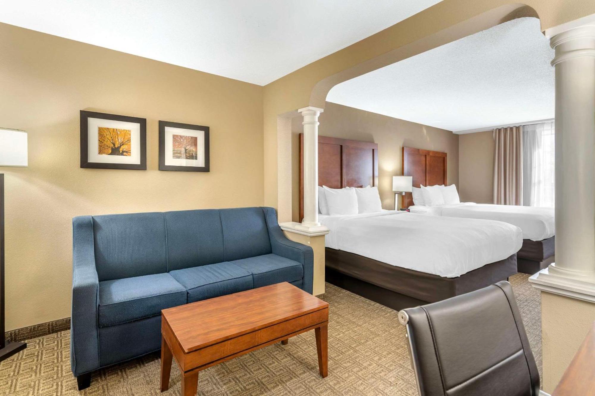 Comfort Inn & Suites Dover-Portsmouth Bagian luar foto