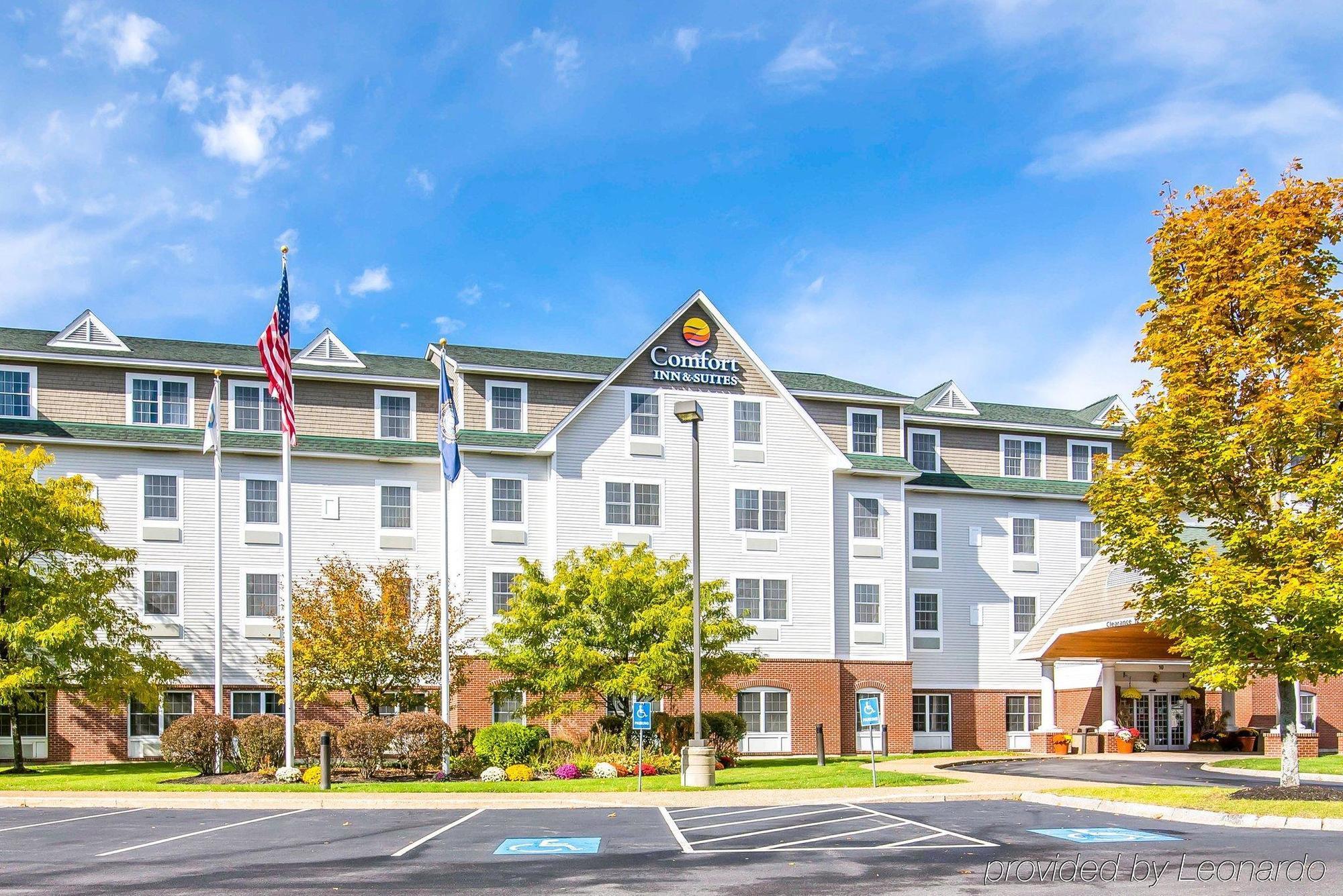 Comfort Inn & Suites Dover-Portsmouth Bagian luar foto