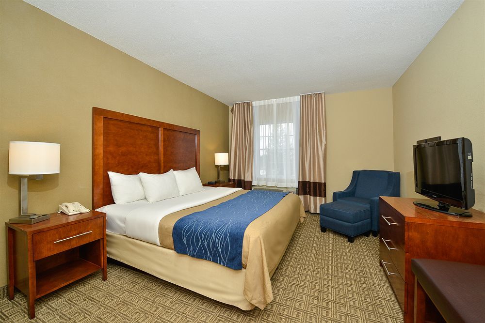 Comfort Inn & Suites Dover-Portsmouth Bagian luar foto